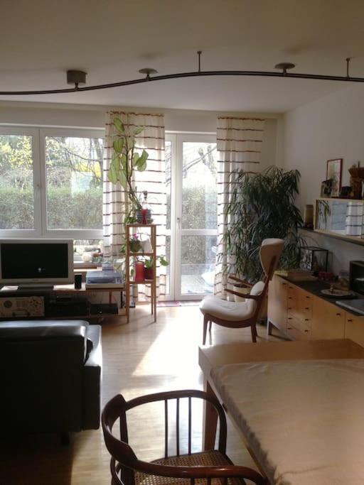 Room In Maisonette With Garden, Parking Place เวียนนา ภายนอก รูปภาพ