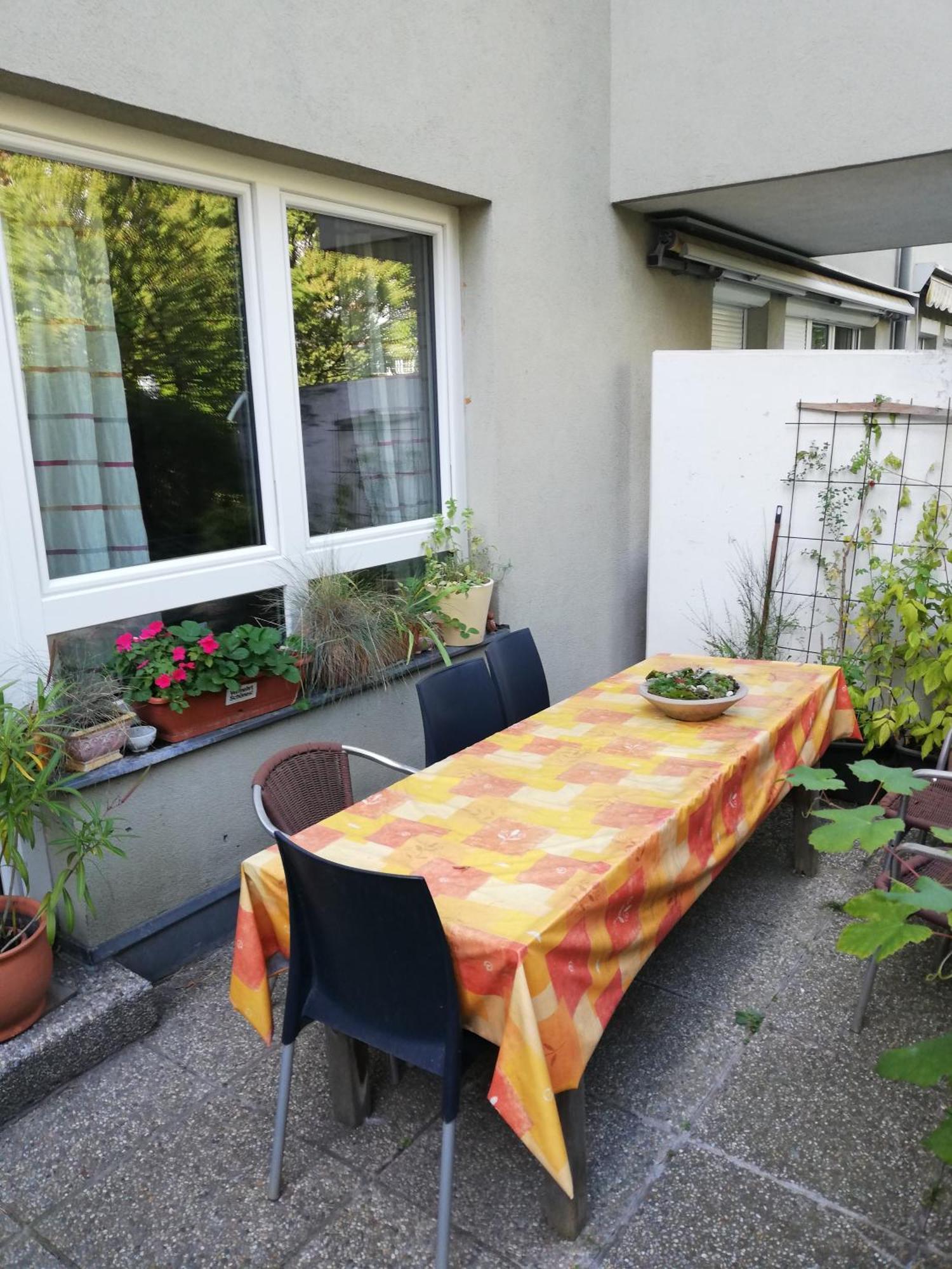 Room In Maisonette With Garden, Parking Place เวียนนา ภายนอก รูปภาพ